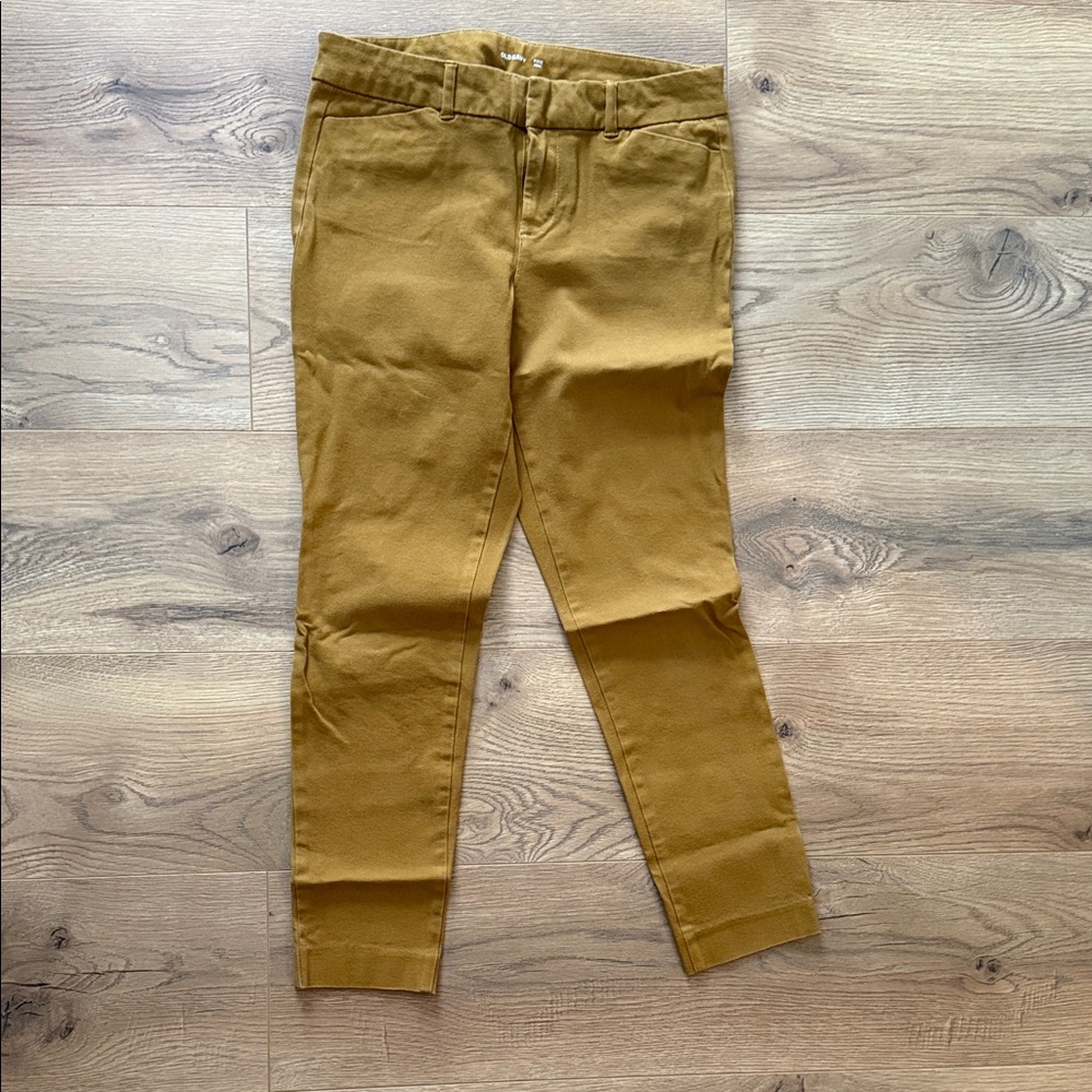 Slim Crop Pants
